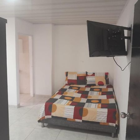 Hostal La Sierra Nevada Palomino Exteriör bild