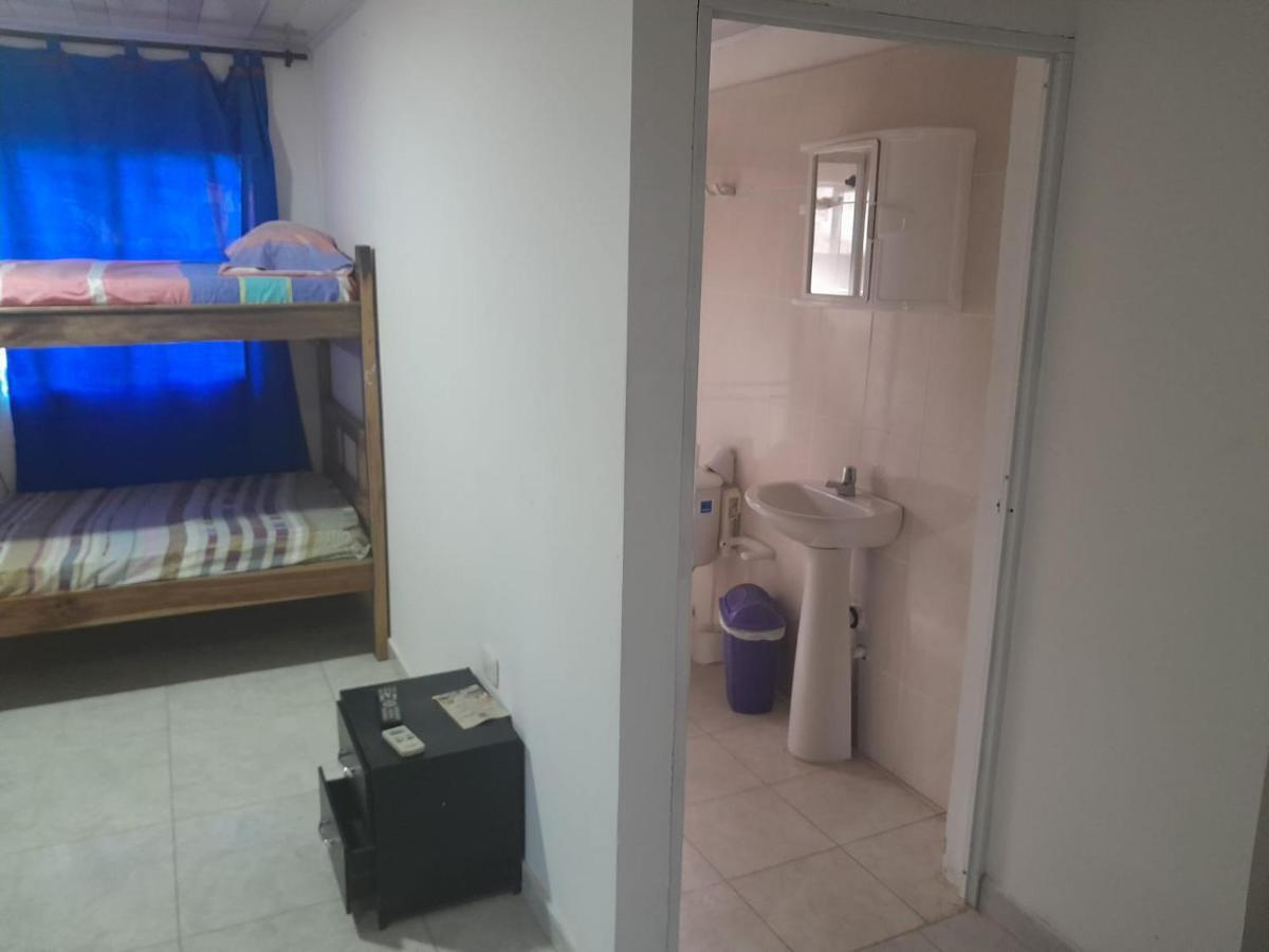 Hostal La Sierra Nevada Palomino Exteriör bild