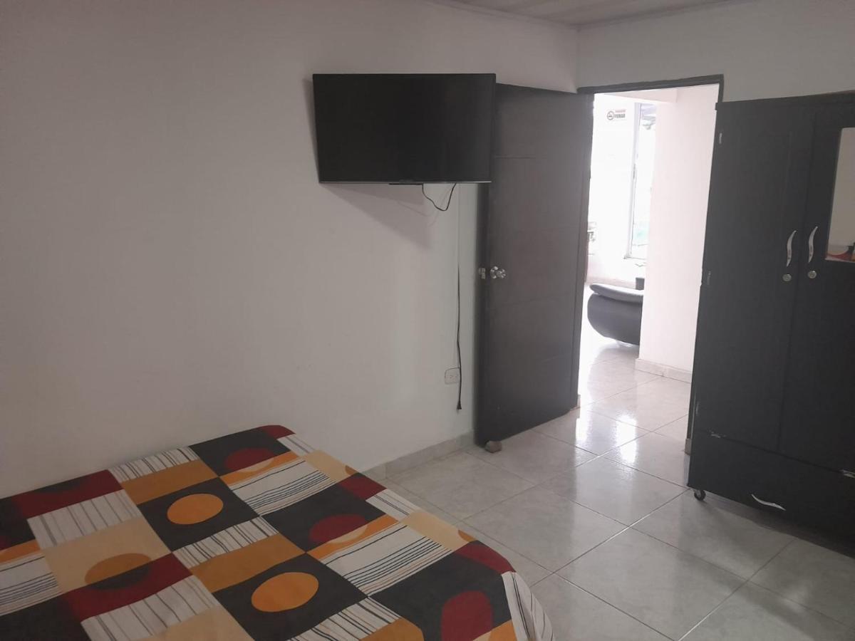Hostal La Sierra Nevada Palomino Exteriör bild